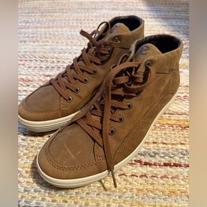 Ecco Brown Leather Casual Boots